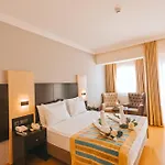 Hotel Viking Garden 4*