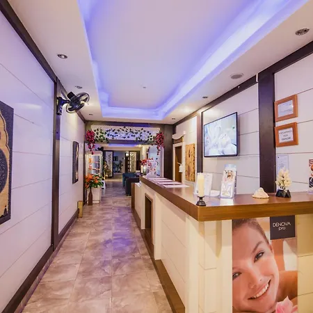 Viking Garden Hotel 4*