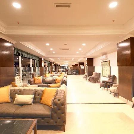 Viking Garden 酒店 凯梅尔