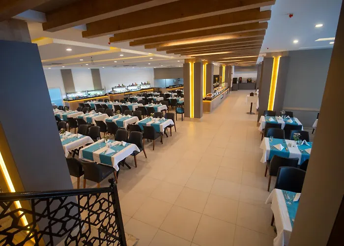 Viking Garden Hotel 4*