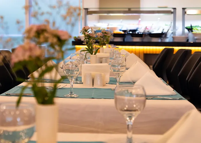 Viking Garden Hotel 4*