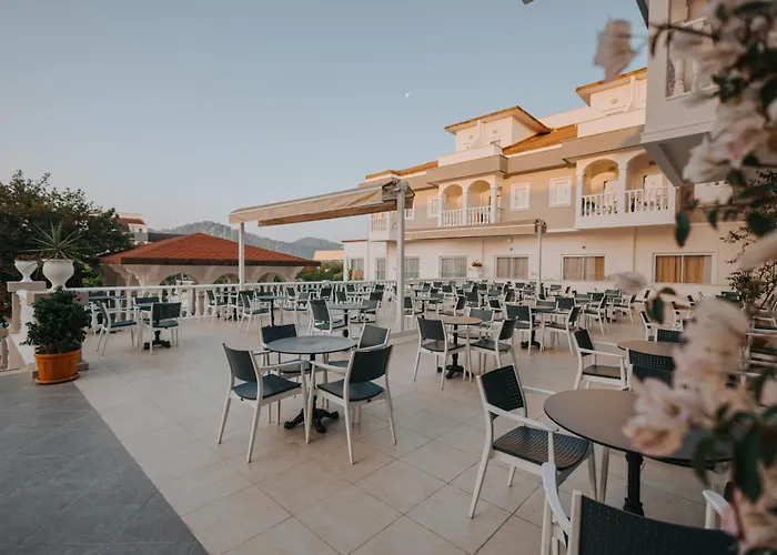 Hotel Viking Garden 4*